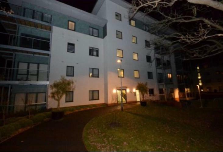 Executive Brentwood Apartment Экстерьер фото