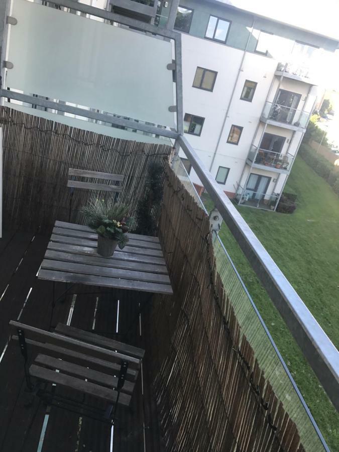 Executive Brentwood Apartment Экстерьер фото