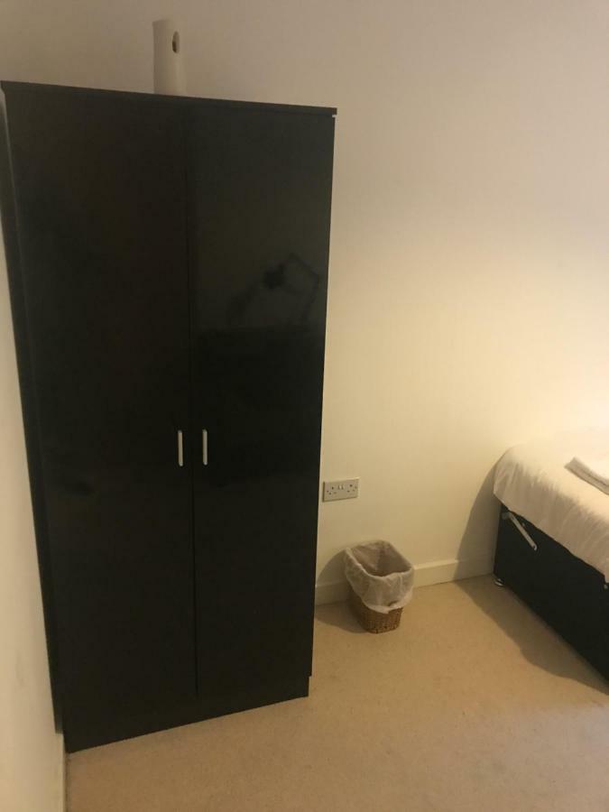 Executive Brentwood Apartment Экстерьер фото